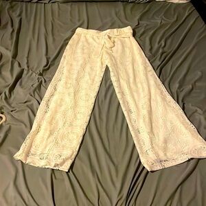 2B Together Wide Leg Lace Crochet Lined Pants Size Large​​​​​​​​​​